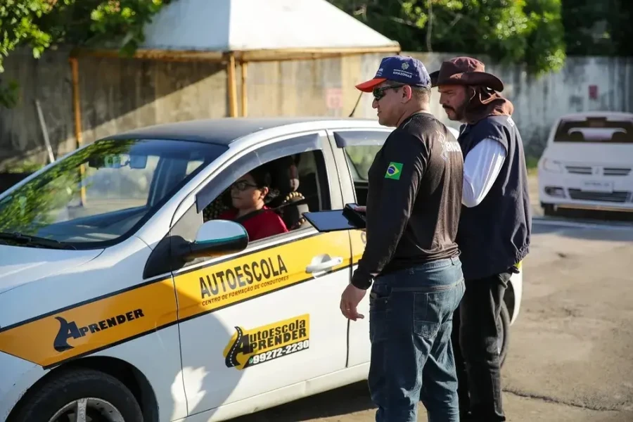 nova-cnh-carro-particular-usado-em-aulas-de-direcao-e-prova-pode-nao-ter-cobertura-do-seguro