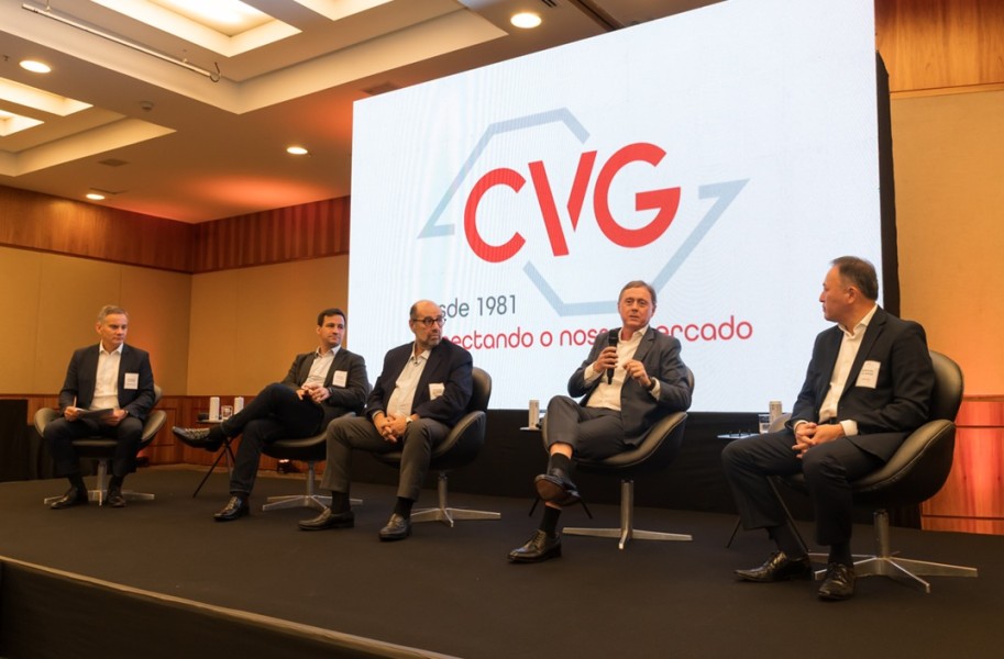centauro-seguradora-reforca-debate-sobre-expansao-do-seguro-de-vida-nos-45-anos-do-cvg-sp
