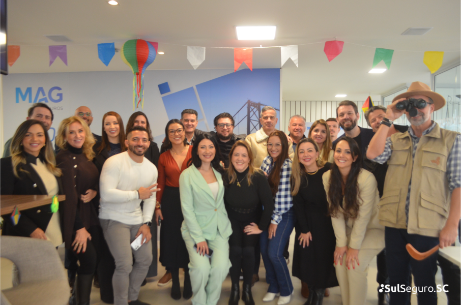 mag-promove-sexta-super-e-reune-corretores-parceiros-em-florianopolis